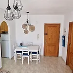 Torrevieja Apartamento * Торрев'єха