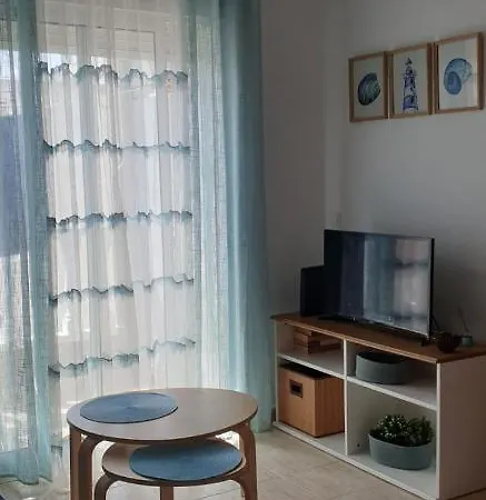Torrevieja Apartamento アパート